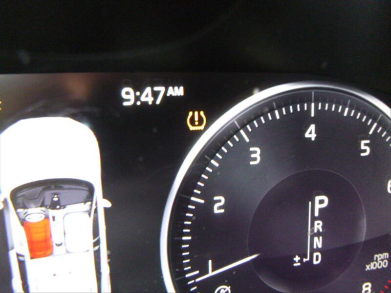 Tire pressure warning light